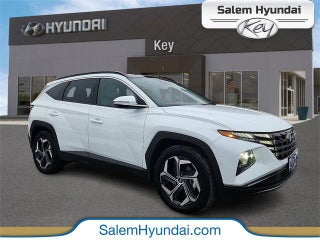 2024 Hyundai TUCSON Hybrid with Serenity White Exterior