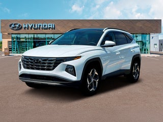 2024 Hyundai TUCSON Hybrid with White Pearl Exterior