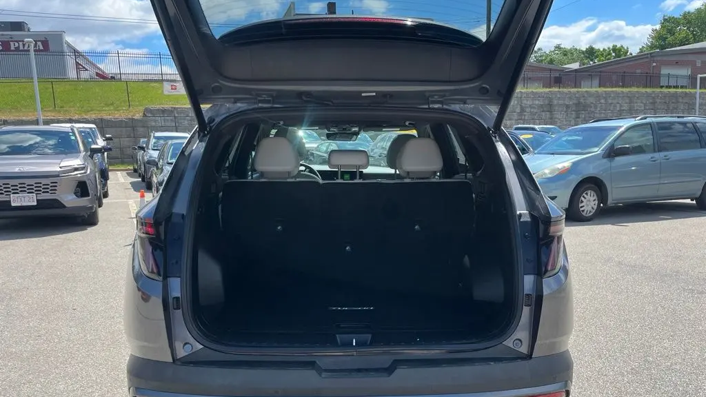 2025 Hyundai TUCSON Hybrid Limited