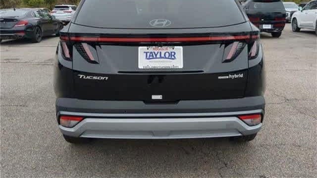 2025 Hyundai TUCSON Hybrid Limited