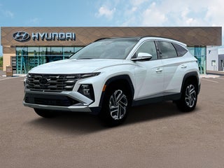 2025 Hyundai TUCSON Hybrid with Creamy White Pearl Exterior