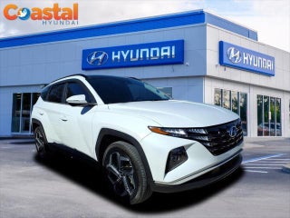 2022 Hyundai TUCSON Hybrid with Quartz White Exterior