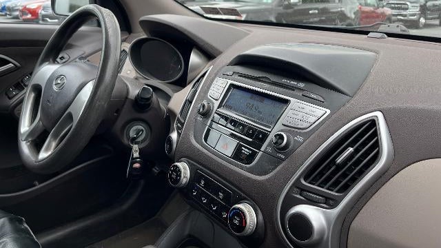 2011 Hyundai TUCSON GL
