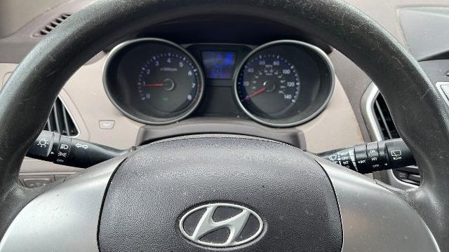 2011 Hyundai TUCSON GL
