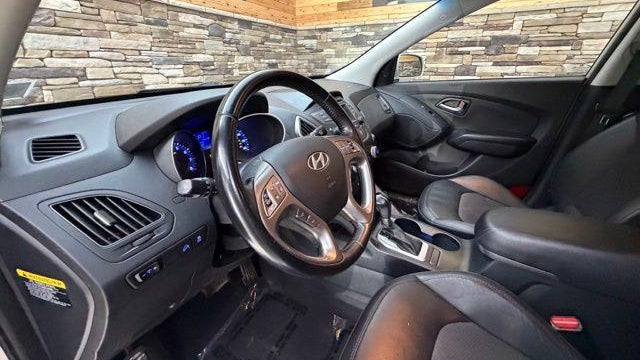 2014 Hyundai TUCSON SE