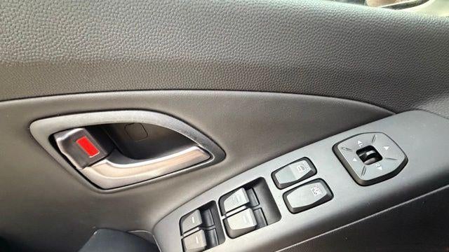2014 Hyundai TUCSON SE