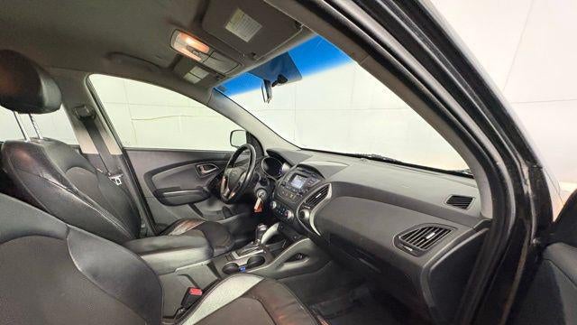 2015 Hyundai TUCSON SE