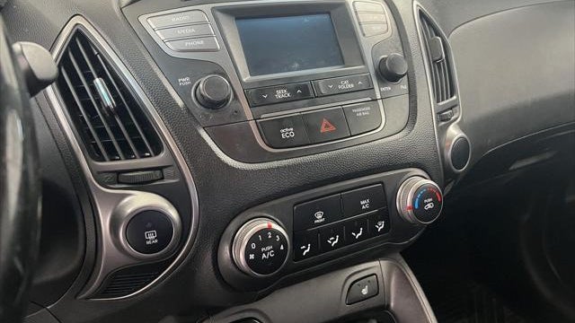 2014 Hyundai TUCSON SE