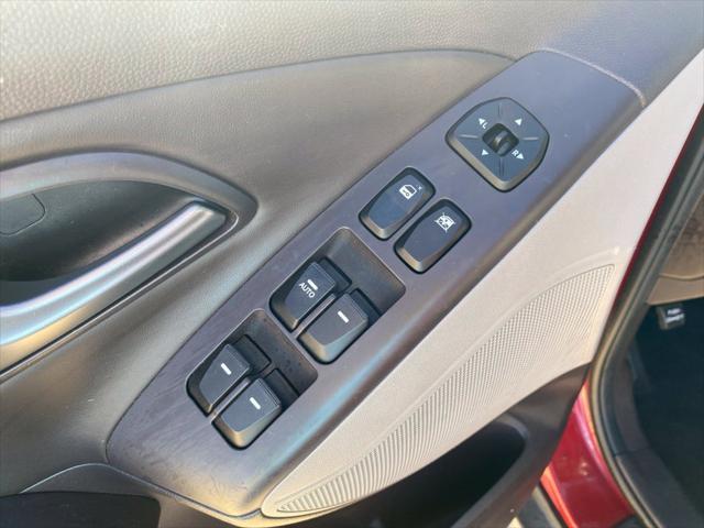 2015 Hyundai Tucson - $13,750