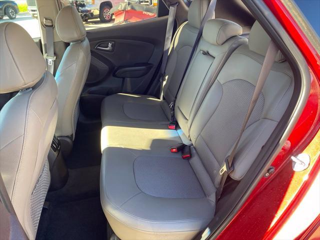 2015 Hyundai Tucson - $13,750