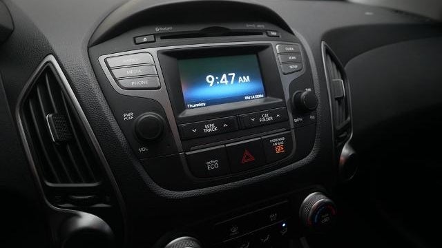 2015 Hyundai TUCSON SE