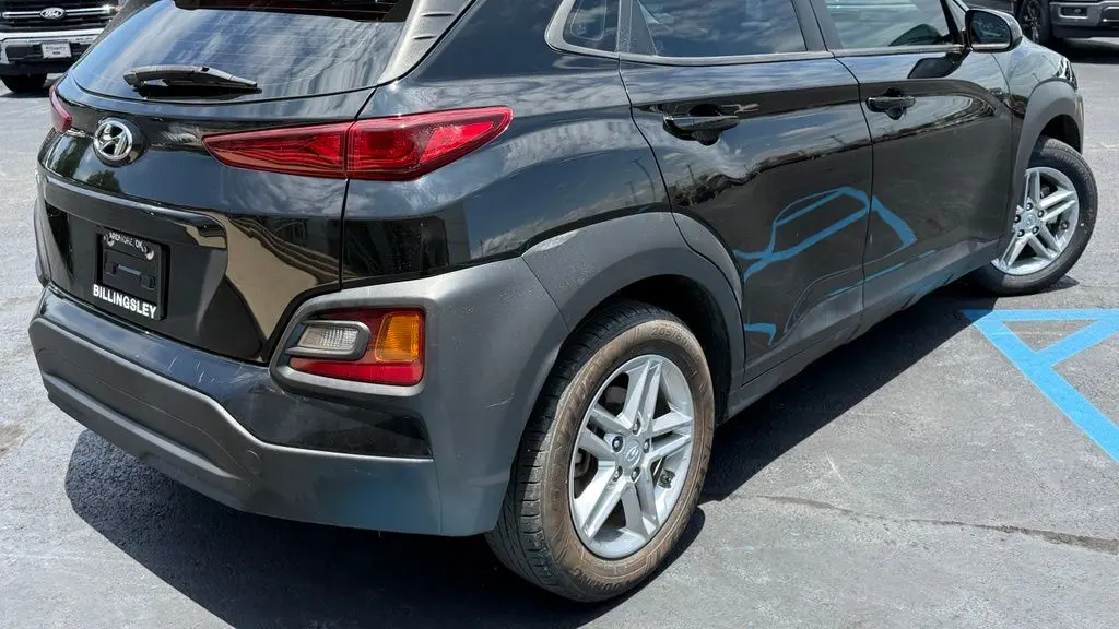 2021 Hyundai KONA SE