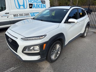 2020 Hyundai KONA with Chalk White Exterior