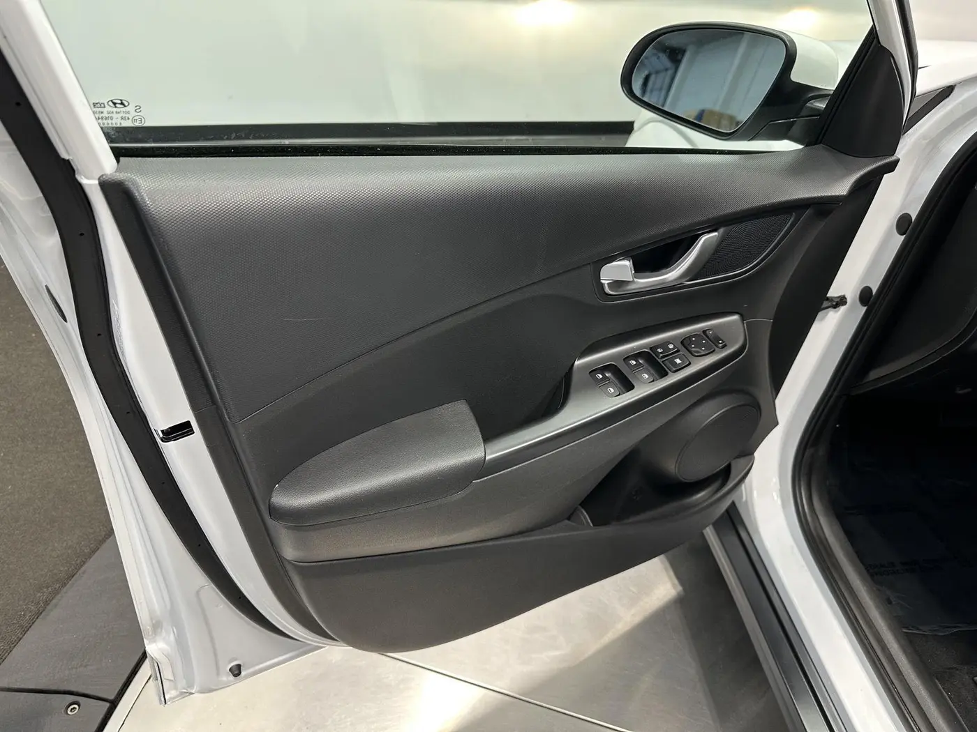 2023 Hyundai Kona - $19,299