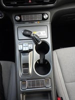 2023 KONA Electric Thumbnail 18