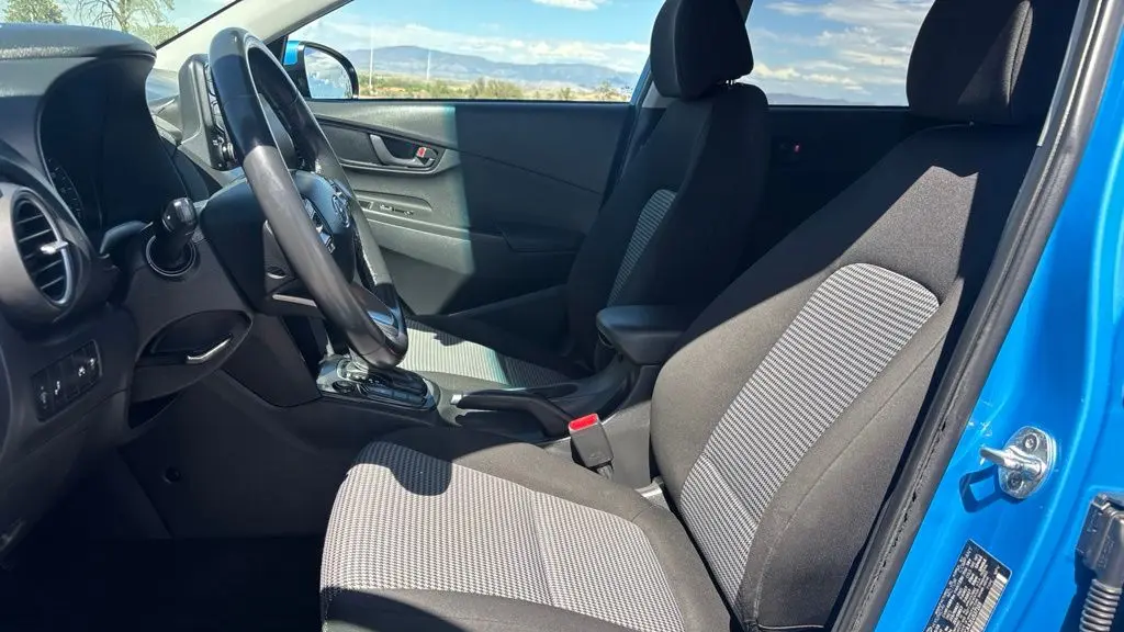 2020 Hyundai KONA SEL