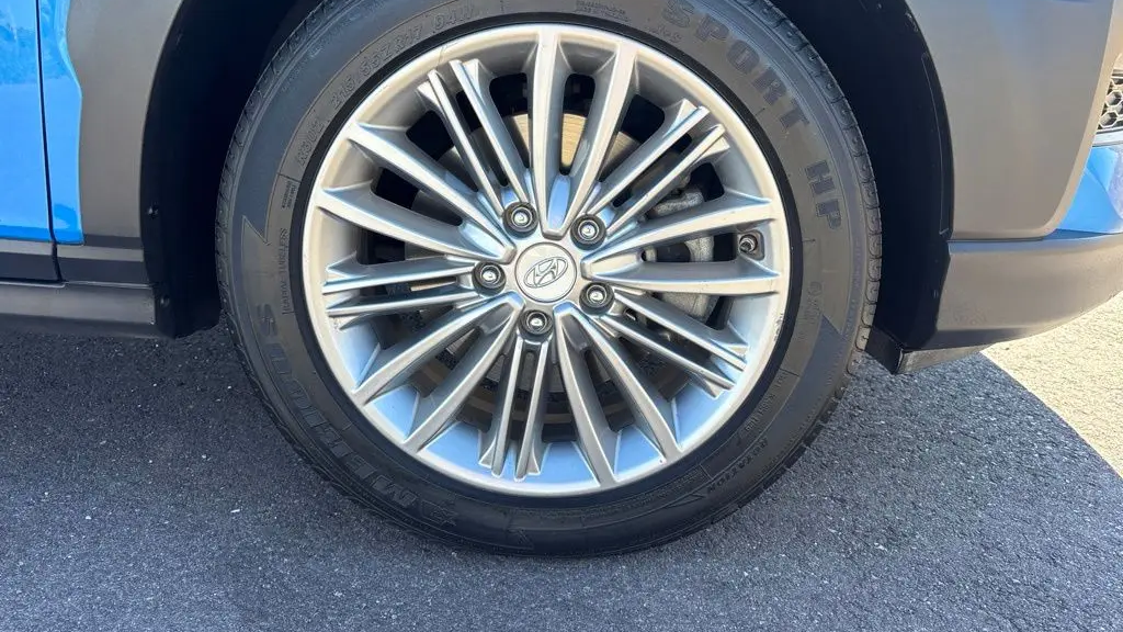 2020 Hyundai KONA SEL