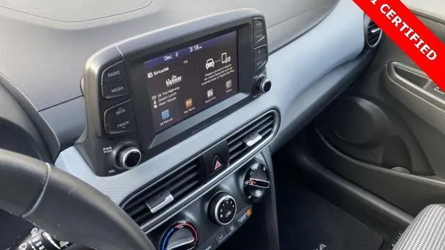 2020 Hyundai KONA SEL