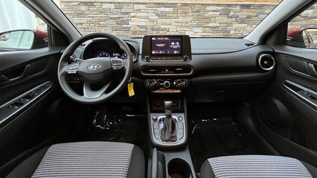 2022 Hyundai KONA SE