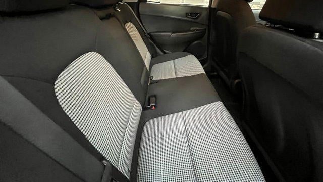 2022 Hyundai KONA SE