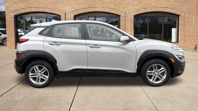 2022 Hyundai KONA SE