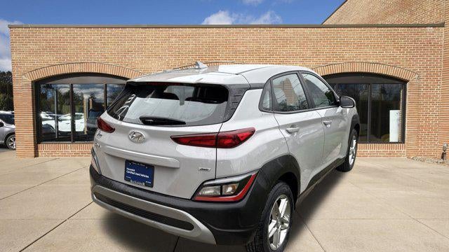 2022 Hyundai KONA SE