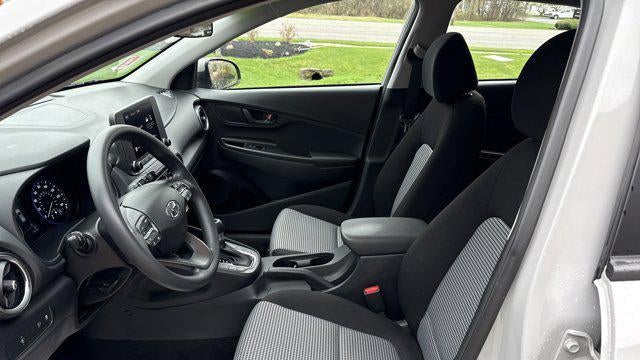 2022 Hyundai KONA SE