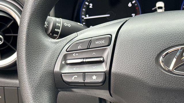 2022 Hyundai KONA SE