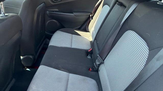 2022 Hyundai KONA SE
