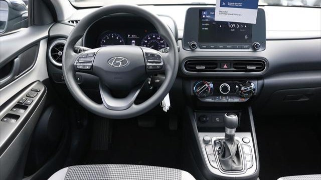 2023 Hyundai KONA SE