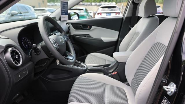 2023 Hyundai KONA SE