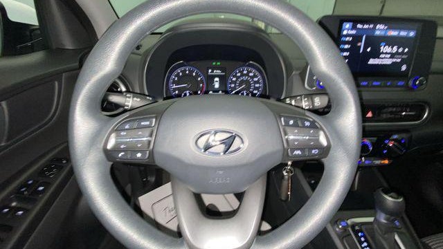2023 Hyundai KONA SE