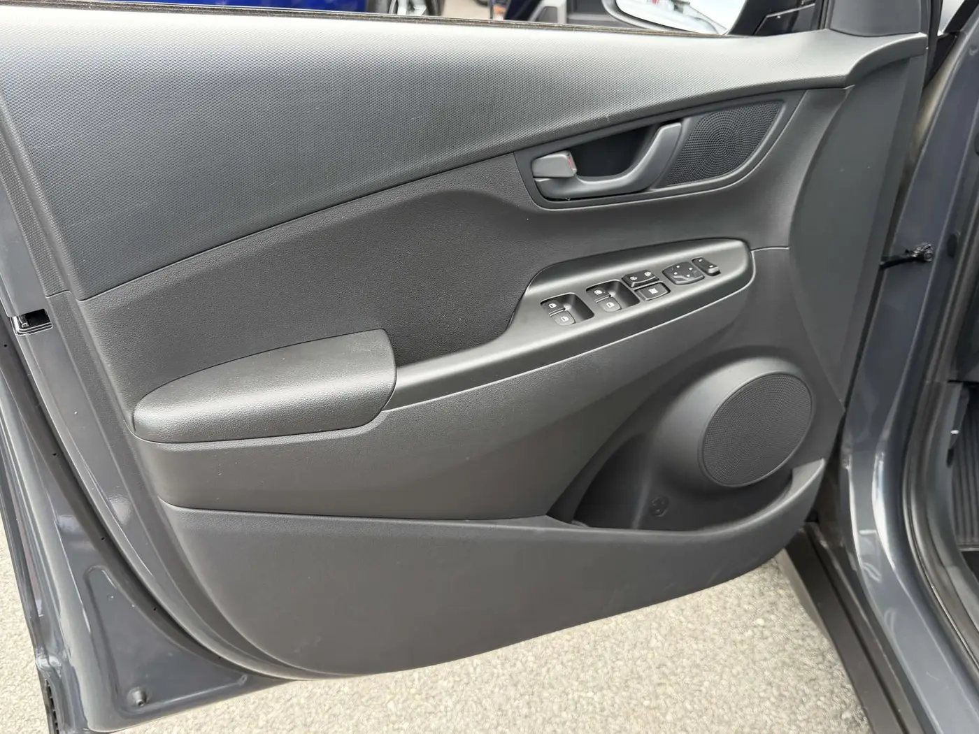 2023 Hyundai Kona - $19,348