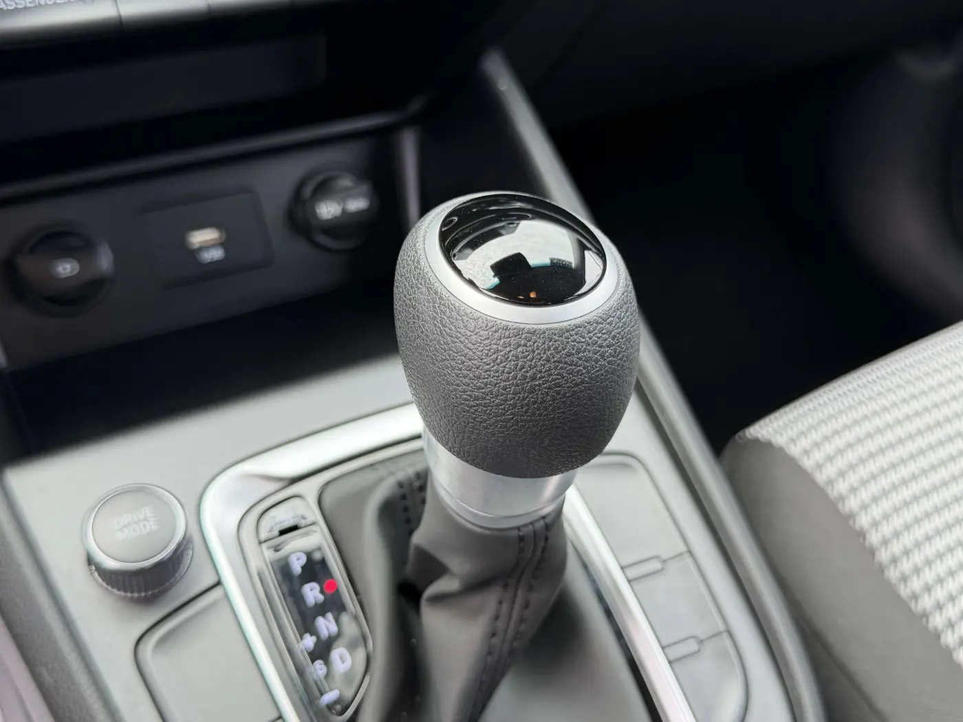 2023 Hyundai Kona - $19,348