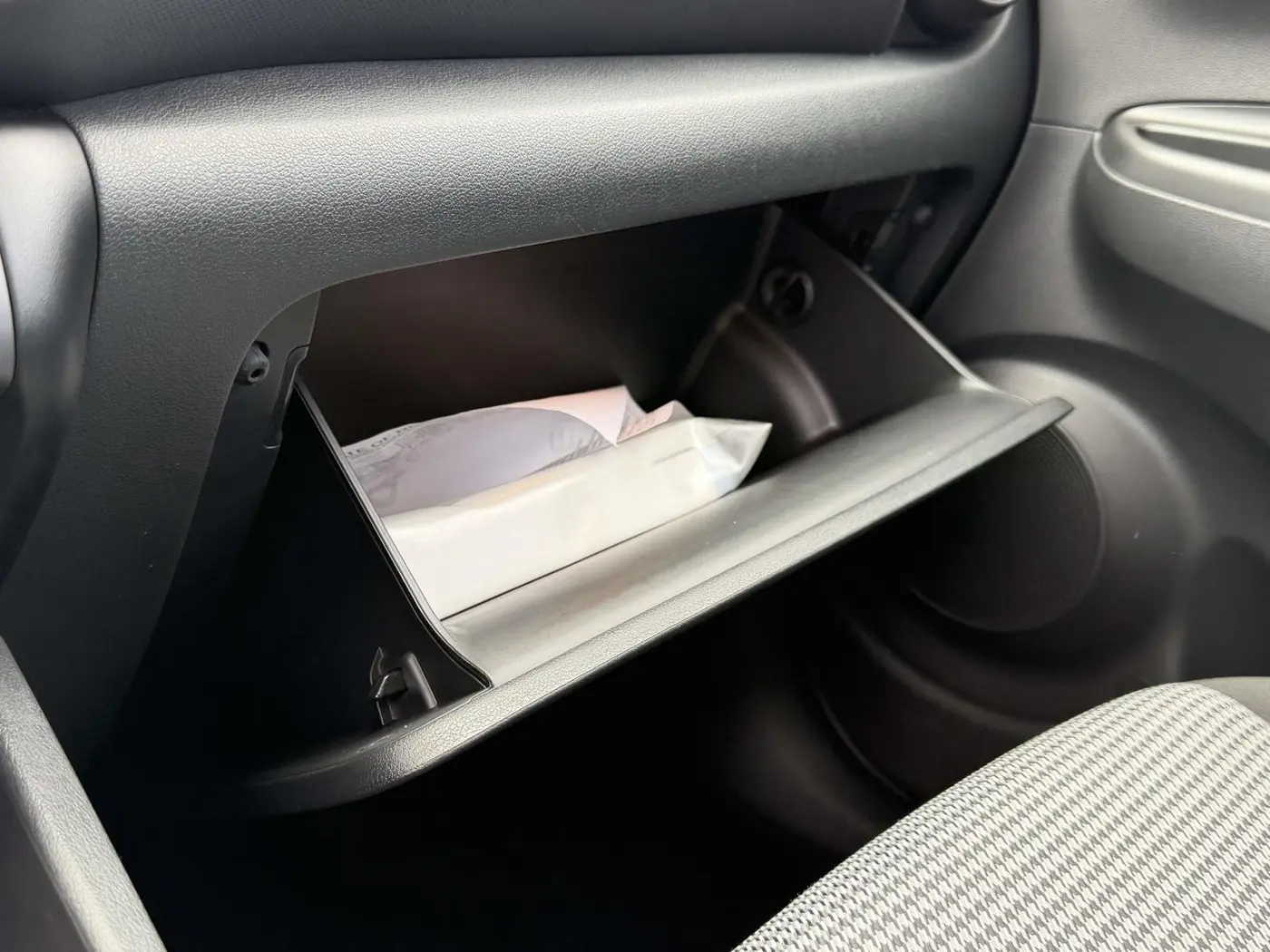 2023 Hyundai Kona - $19,348