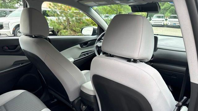 2023 Hyundai KONA SE