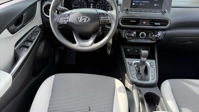 2022 Hyundai KONA SE