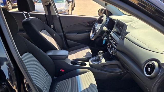 2022 Hyundai KONA SE