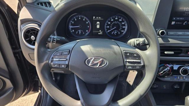 2022 Hyundai KONA SE