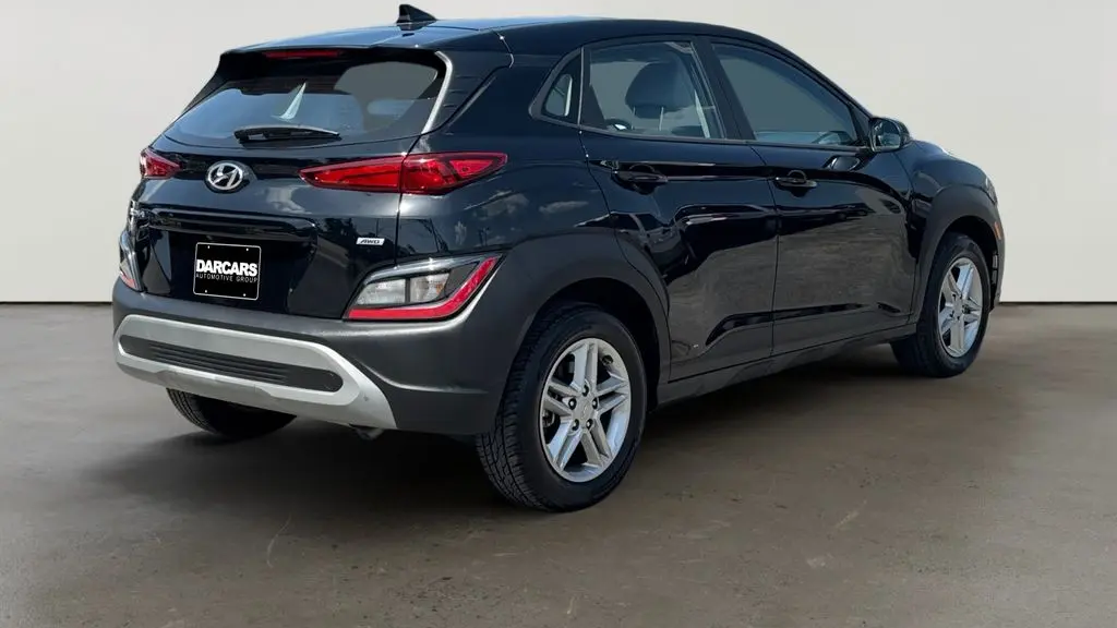 2023 Hyundai KONA SE