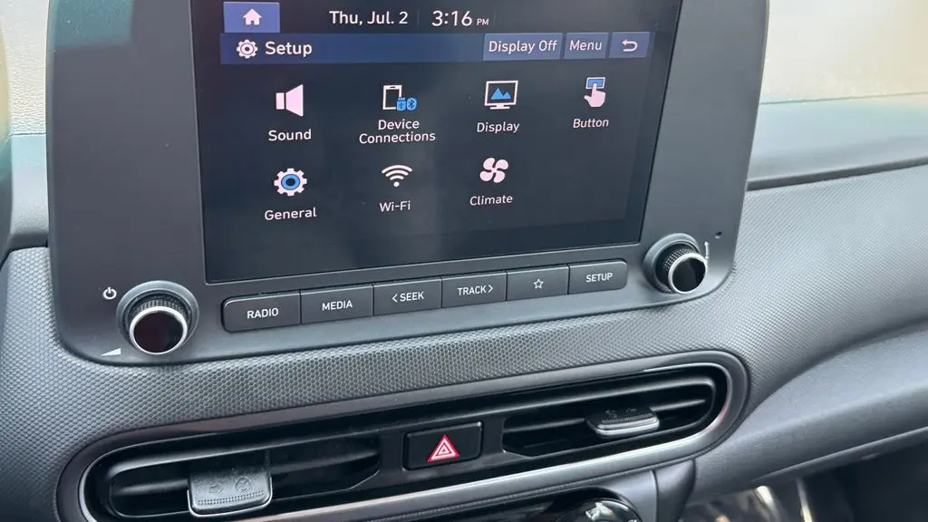 2023 Hyundai KONA SE