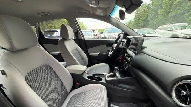 2023 Hyundai KONA SE