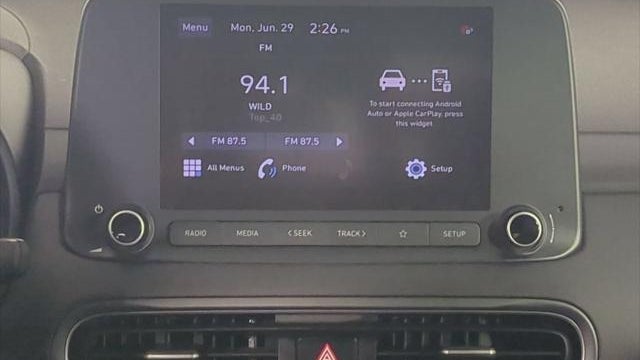 2022 Hyundai KONA SEL