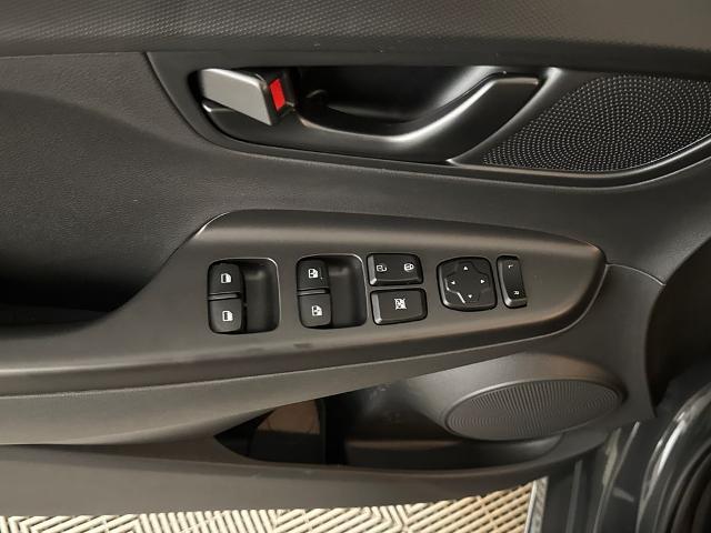 2023 Hyundai Kona - $19,500