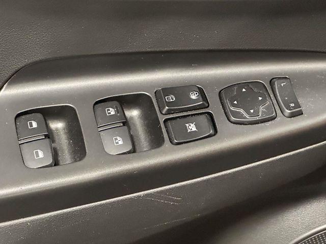 2023 Hyundai Kona - $22,063