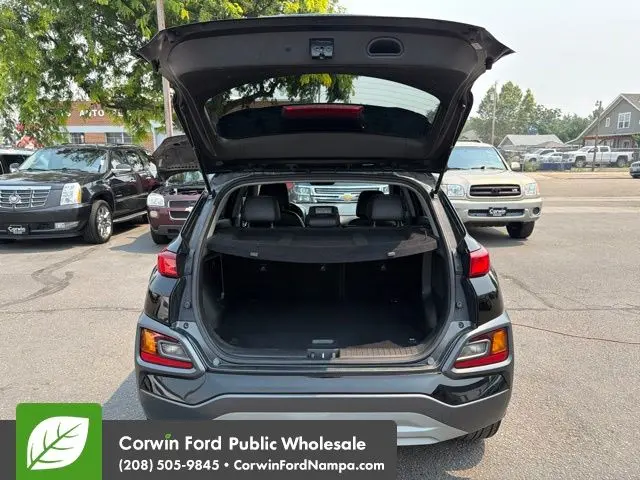 2020 Hyundai Kona - $15,880