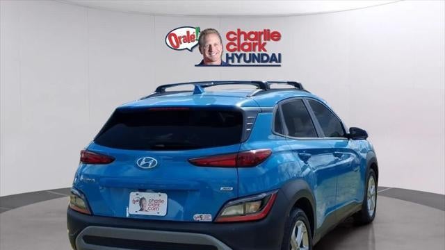 2022 Hyundai KONA SEL