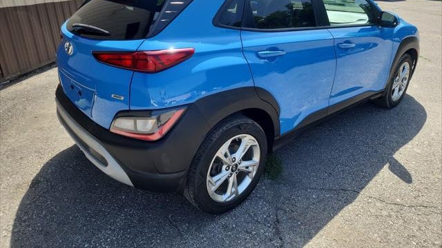2022 Hyundai KONA SEL