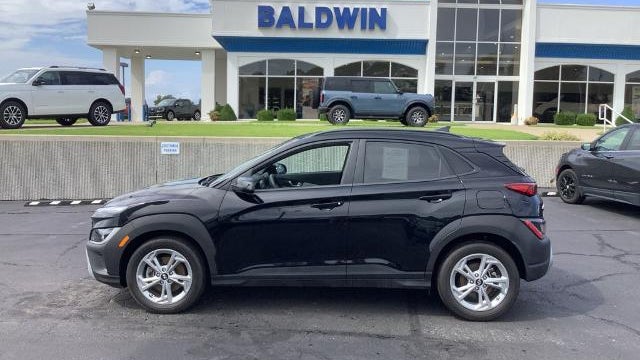 2023 Hyundai KONA SEL