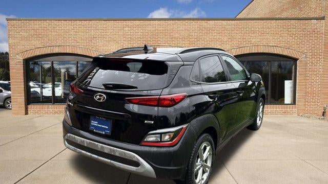 2022 Hyundai KONA SEL